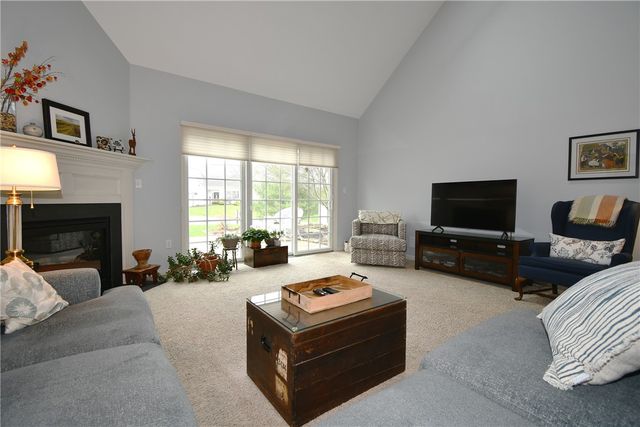 2013 Croghan Drive, Collier Twp, PA 15106
