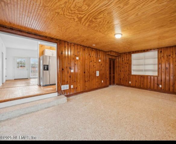 6227 SPRINKLE Drive N, Jacksonville, FL 32211