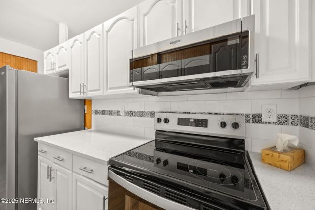 6227 SPRINKLE Drive N, Jacksonville, FL 32211