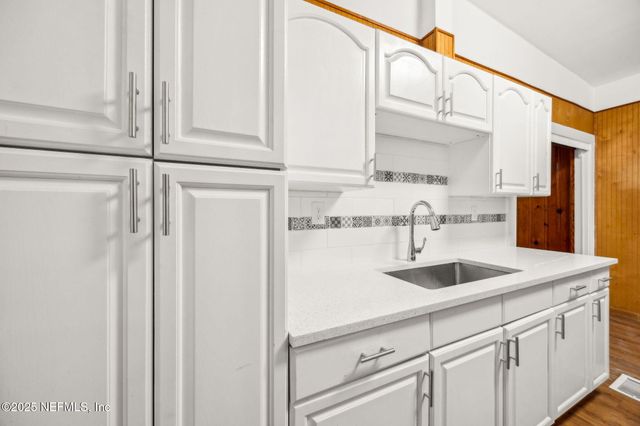 6227 SPRINKLE Drive N, Jacksonville, FL 32211