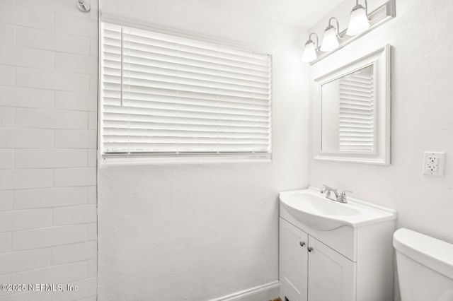 6227 SPRINKLE Drive N, Jacksonville, FL 32211