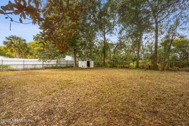 6227 SPRINKLE Drive N, Jacksonville, FL 32211