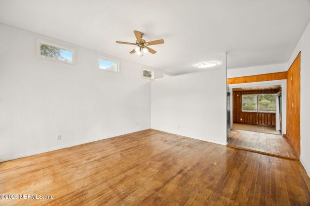 6227 SPRINKLE Drive N, Jacksonville, FL 32211