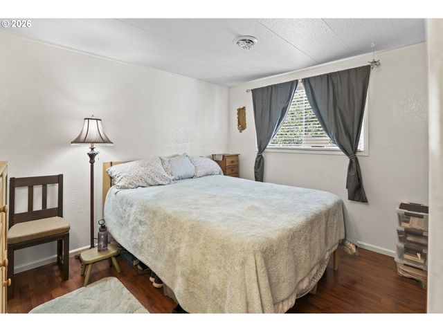 87615 20TH St, Bandon, OR 97411