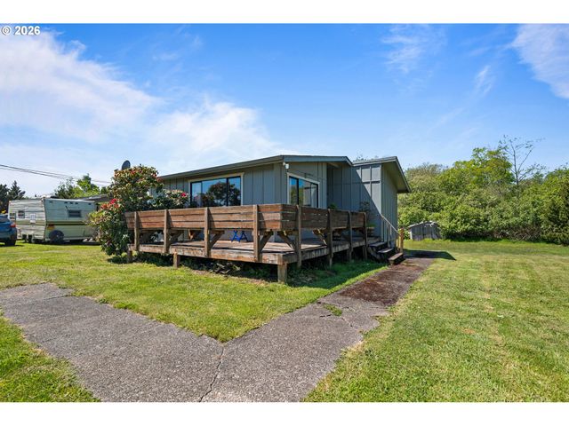 87615 20TH St, Bandon, OR 97411