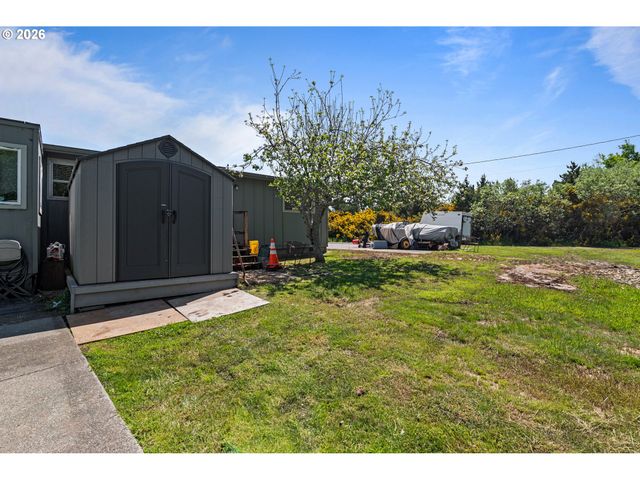87615 20TH St, Bandon, OR 97411