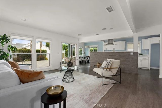 15809 Kingsbury Street, Granada Hills, CA 91344