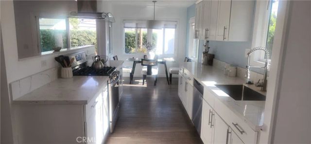 15809 Kingsbury Street, Granada Hills, CA 91344