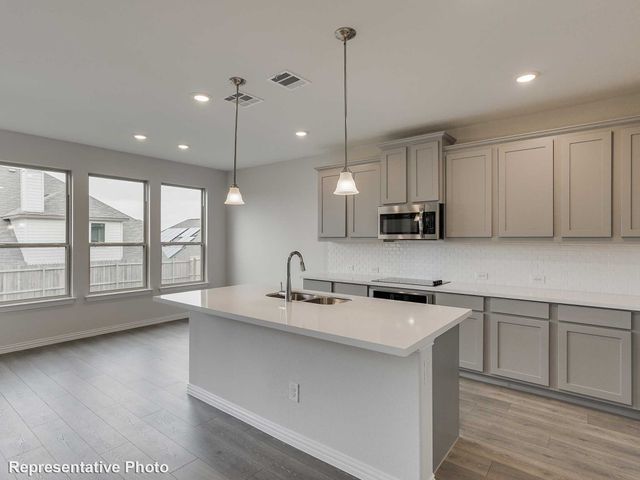 4936 Hitching Post Drive, Fort Worth, TX 76036