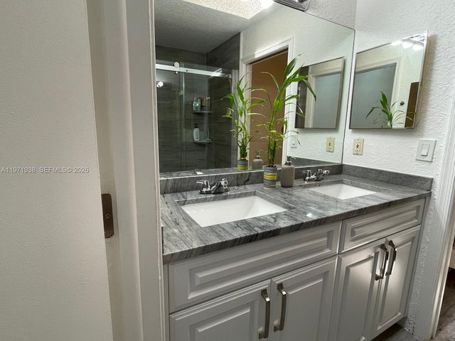 10803 Cypress Glen Dr 10803, Coral Springs, FL 33071