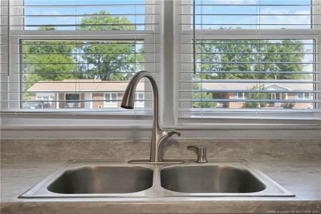 7402 Southgate Road, Fayetteville, NC 28314