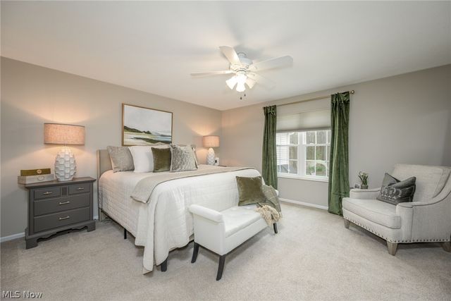 448 E Reserve Drive, Cuyahoga Falls, OH 44223