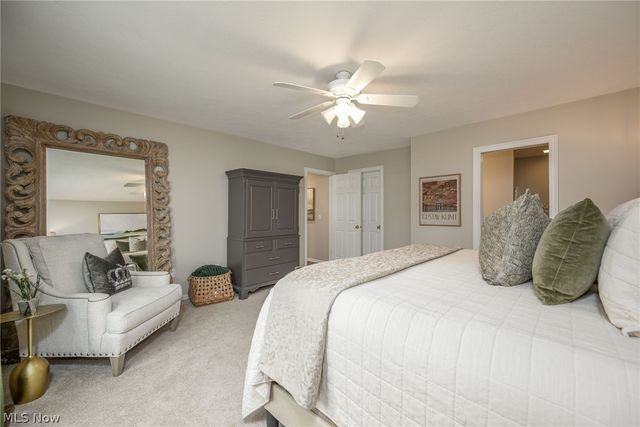 448 E Reserve Drive, Cuyahoga Falls, OH 44223