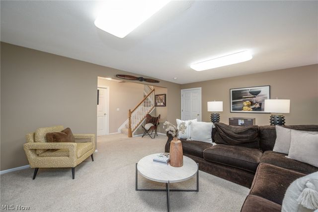 448 E Reserve Drive, Cuyahoga Falls, OH 44223