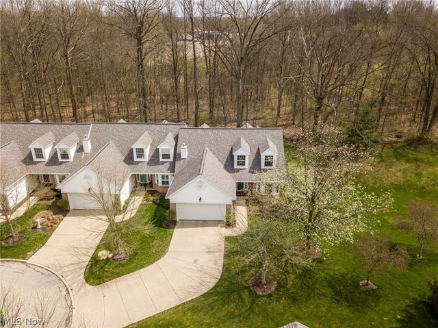 448 E Reserve Drive, Cuyahoga Falls, OH 44223