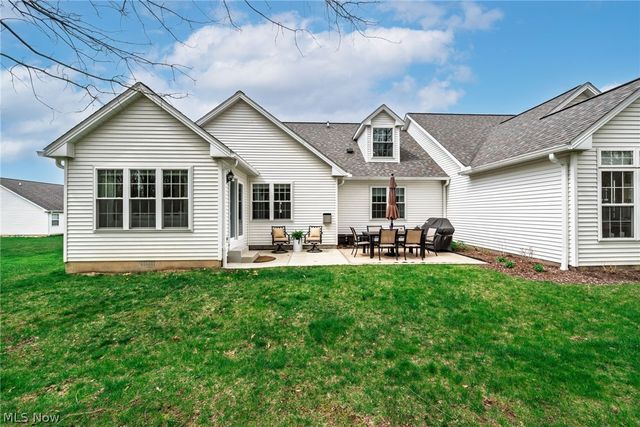 448 E Reserve Drive, Cuyahoga Falls, OH 44223