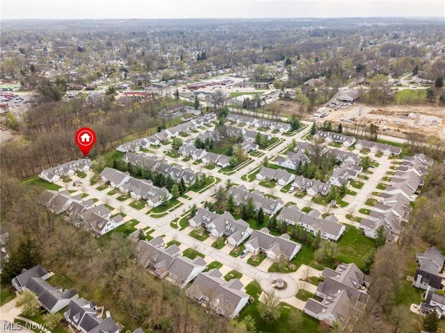 448 E Reserve Drive, Cuyahoga Falls, OH 44223