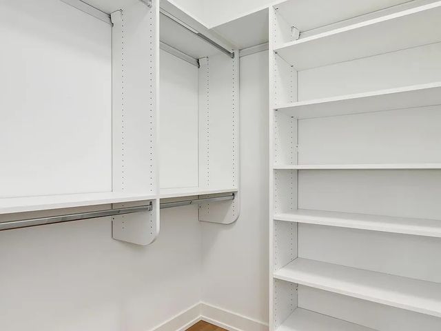 3208 N Southport Avenue 307, Chicago, IL 60657