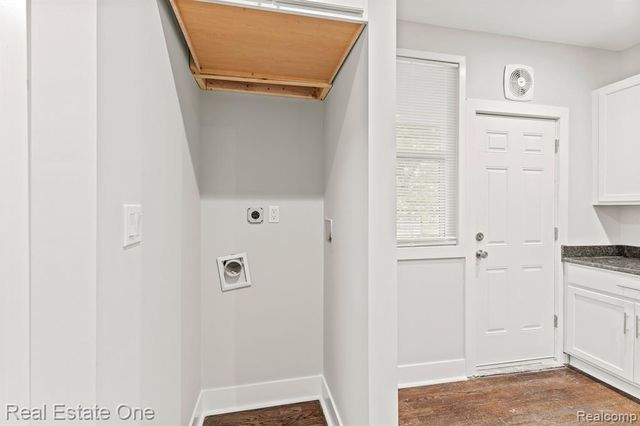 2282 Belvidere Unit 102 Street, Detroit, MI 48214