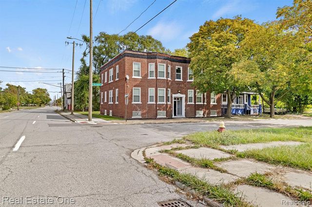 2282 Belvidere Unit 102 Street, Detroit, MI 48214