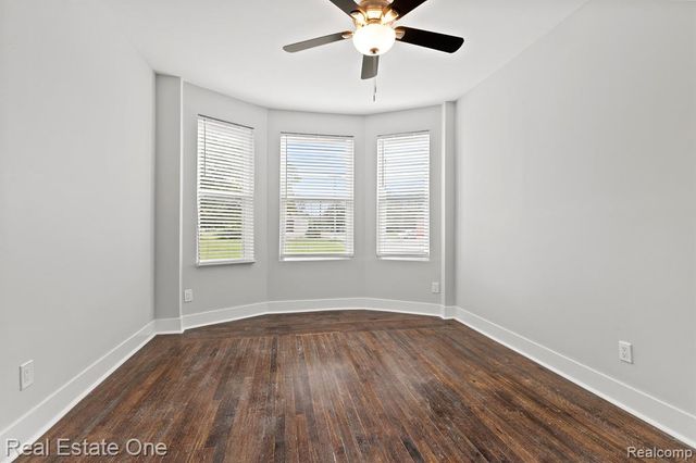 2282 Belvidere Unit 102 Street, Detroit, MI 48214