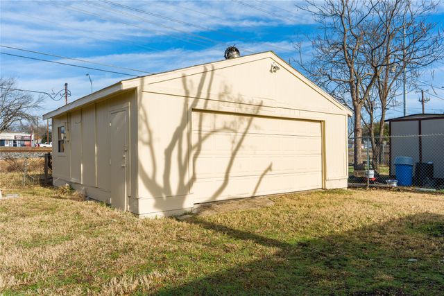 2145 Sharon Drive, Garland, TX 75041