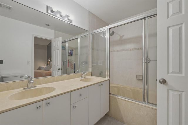 8976 NW 38th Drive, Coral Springs, FL 33065