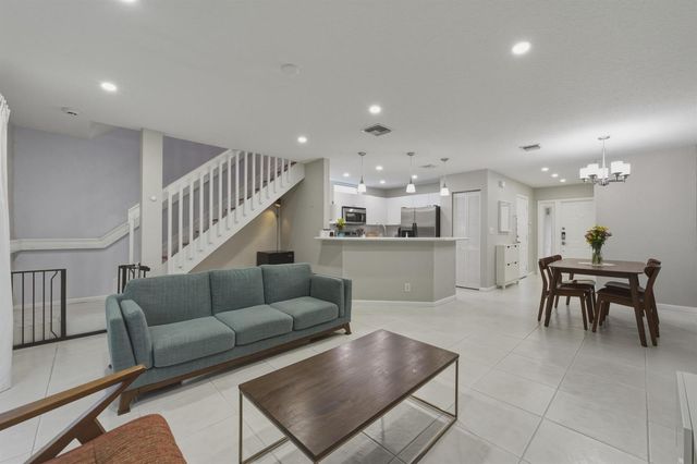 8976 NW 38th Drive, Coral Springs, FL 33065