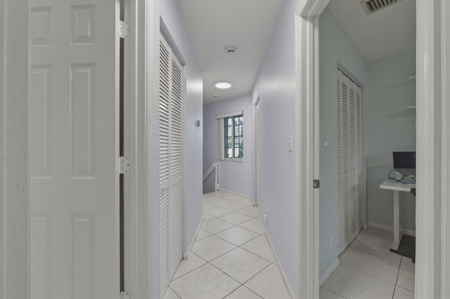 8976 NW 38th Drive, Coral Springs, FL 33065