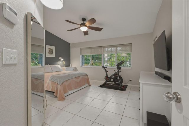 8976 NW 38th Drive, Coral Springs, FL 33065
