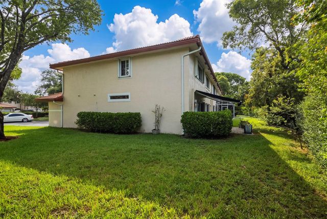 8976 NW 38th Drive, Coral Springs, FL 33065