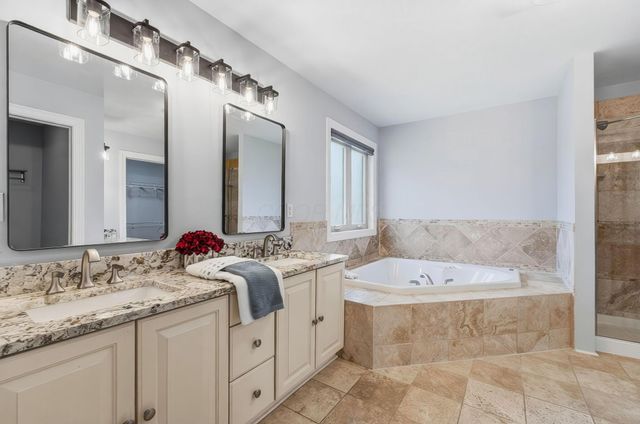 405 Connors Grove, Columbus, OH 43213