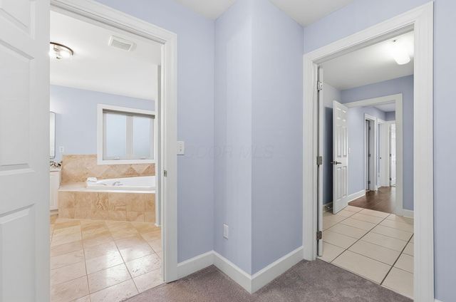 405 Connors Grove, Columbus, OH 43213