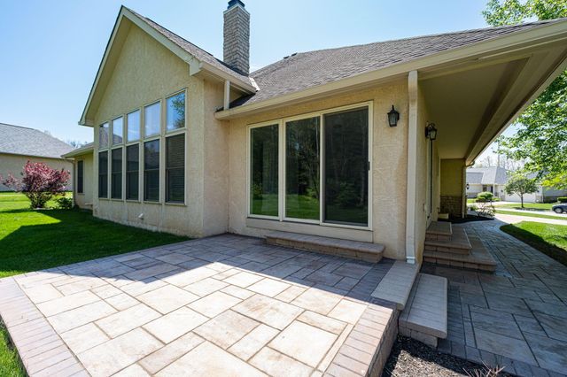 405 Connors Grove, Columbus, OH 43213