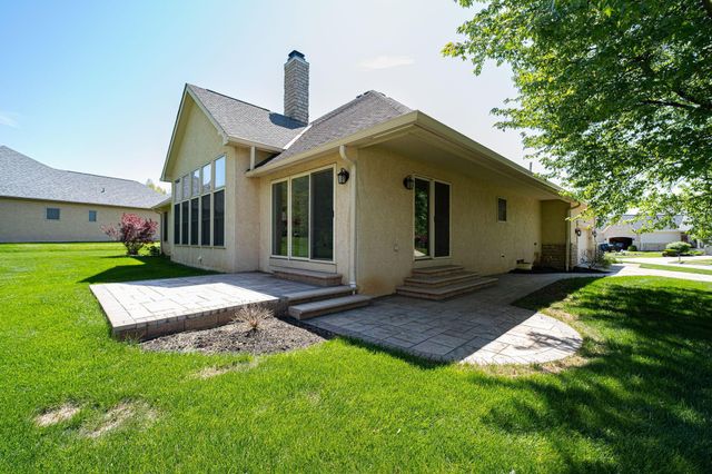405 Connors Grove, Columbus, OH 43213