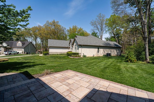 405 Connors Grove, Columbus, OH 43213