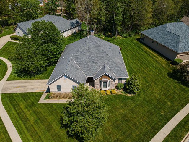405 Connors Grove, Columbus, OH 43213
