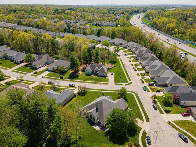 405 Connors Grove, Columbus, OH 43213