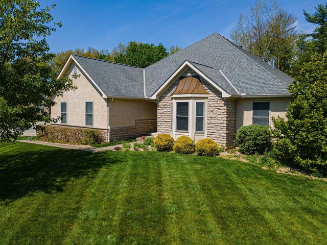 405 Connors Grove, Columbus, OH 43213