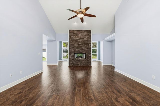 405 Connors Grove, Columbus, OH 43213