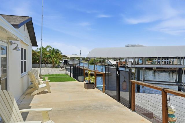 13840 BARNARD AVENUE, Hudson, FL 34667