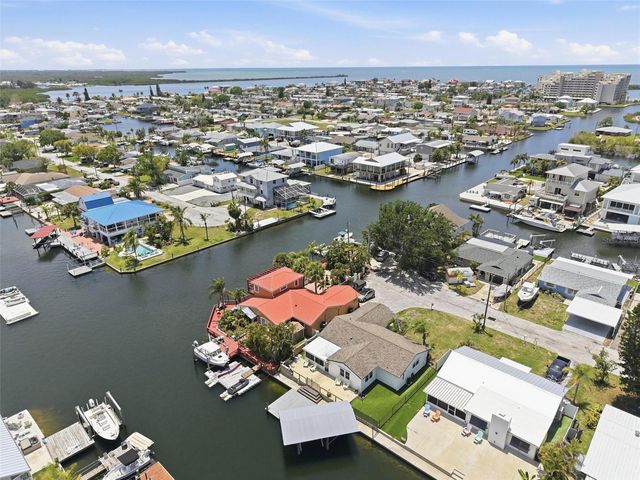13840 BARNARD AVENUE, Hudson, FL 34667