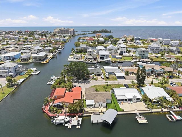 13840 BARNARD AVENUE, Hudson, FL 34667