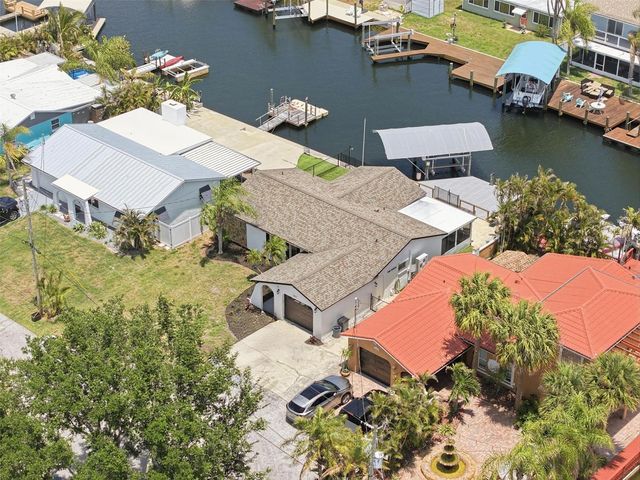 13840 BARNARD AVENUE, Hudson, FL 34667