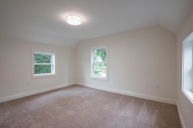 193 East Dunstable Road, Nashua, NH 03062