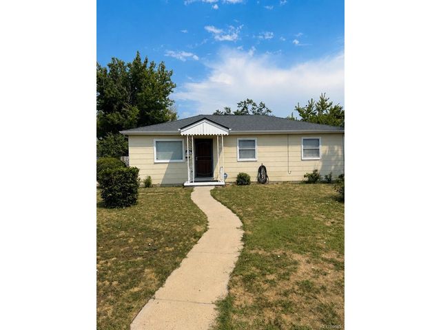 1132 Moline St, Aurora, CO 80010