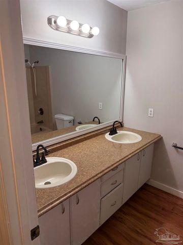 5905 Pamela Dr, Milton, FL 32570