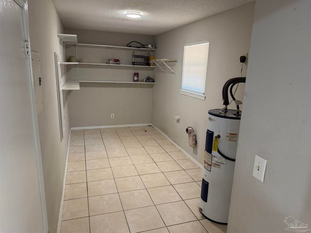 5905 Pamela Dr, Milton, FL 32570