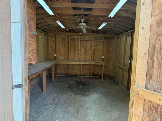 5905 Pamela Dr, Milton, FL 32570