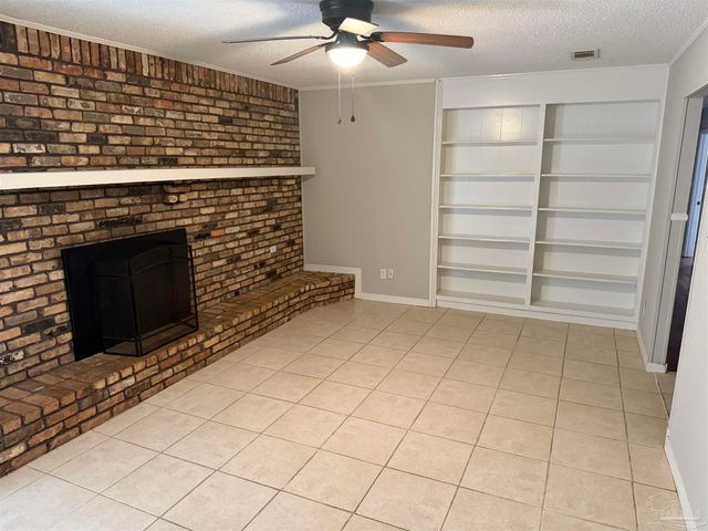 5905 Pamela Dr, Milton, FL 32570